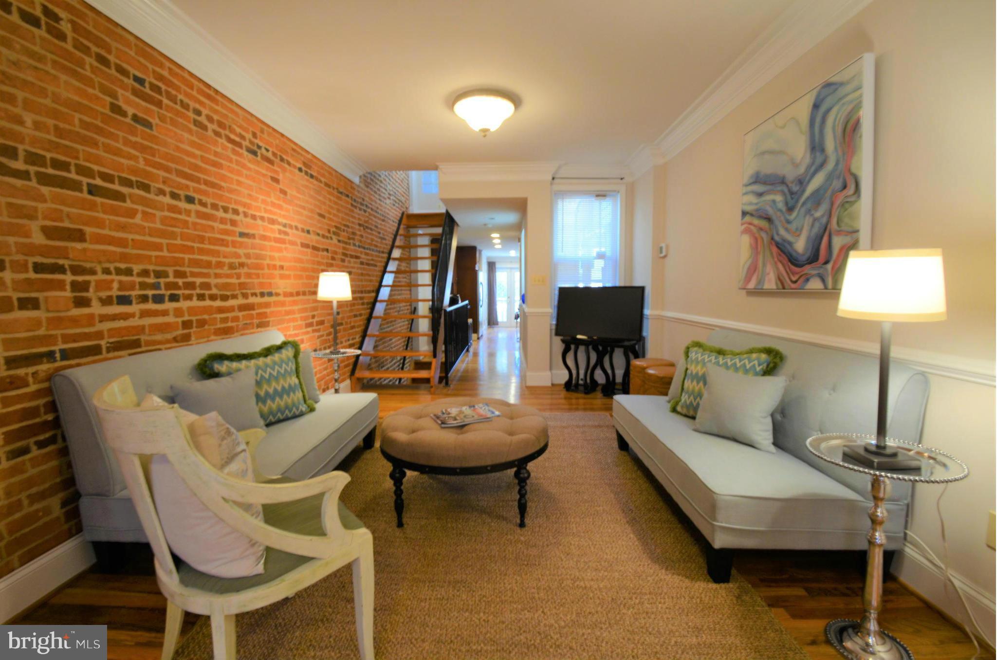 BUTCHER'S HILL - Residential