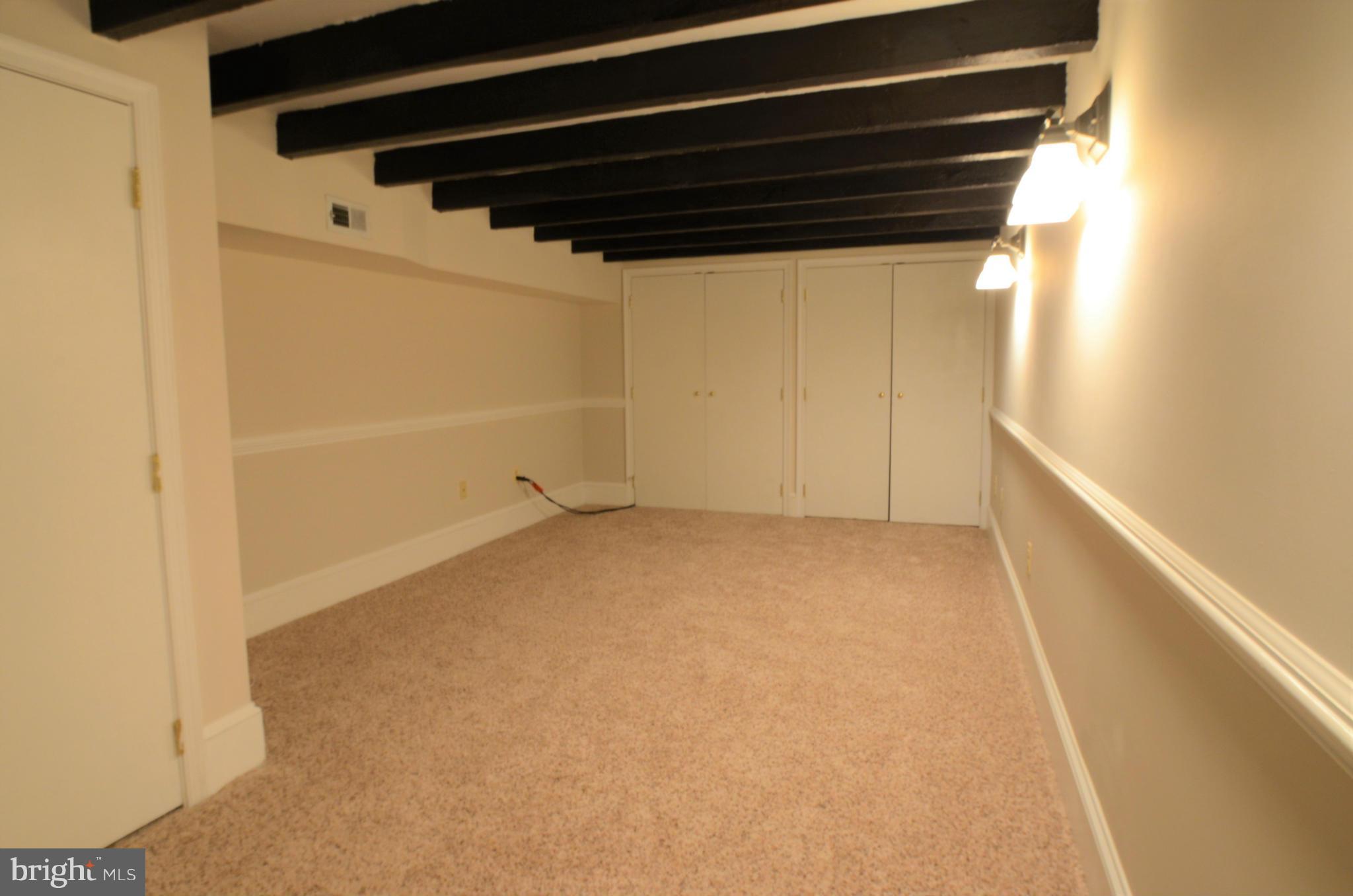 BUTCHER'S HILL - Residential