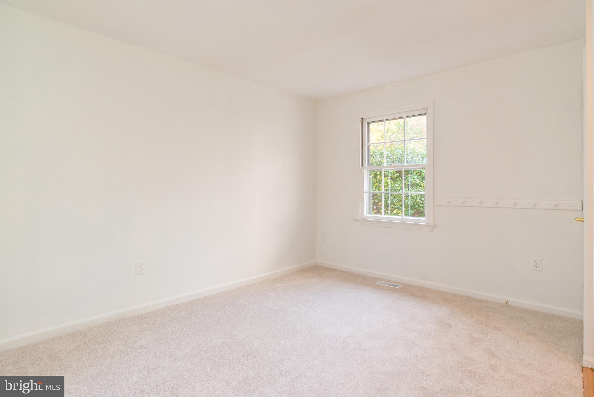 COURTS OF CHANDON - Residential