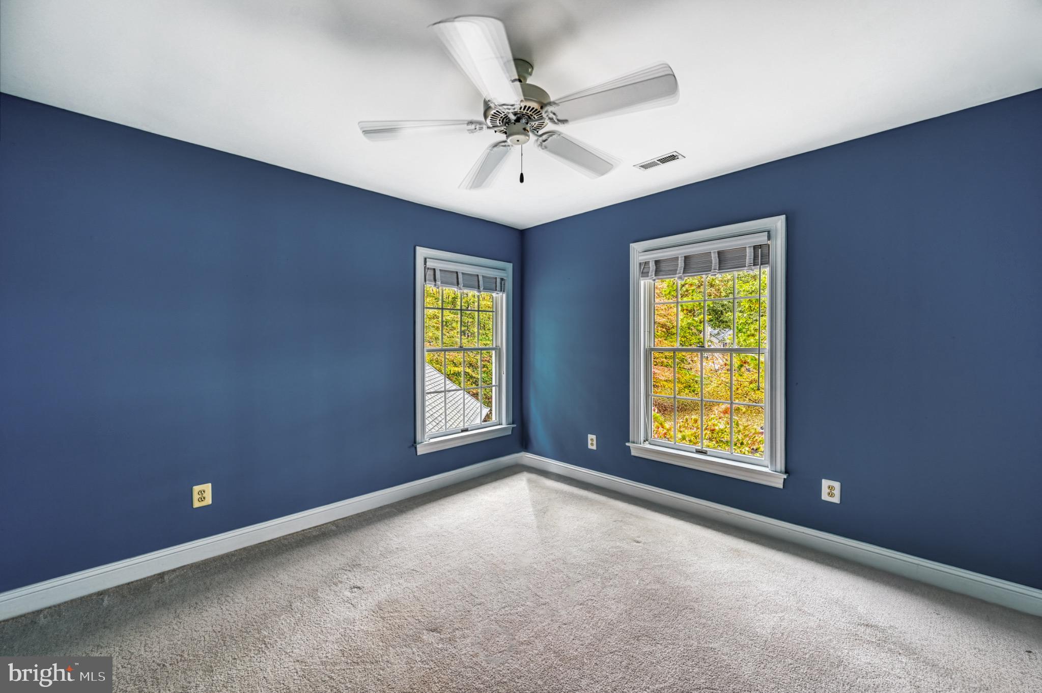 COVENANT COVE - Residential