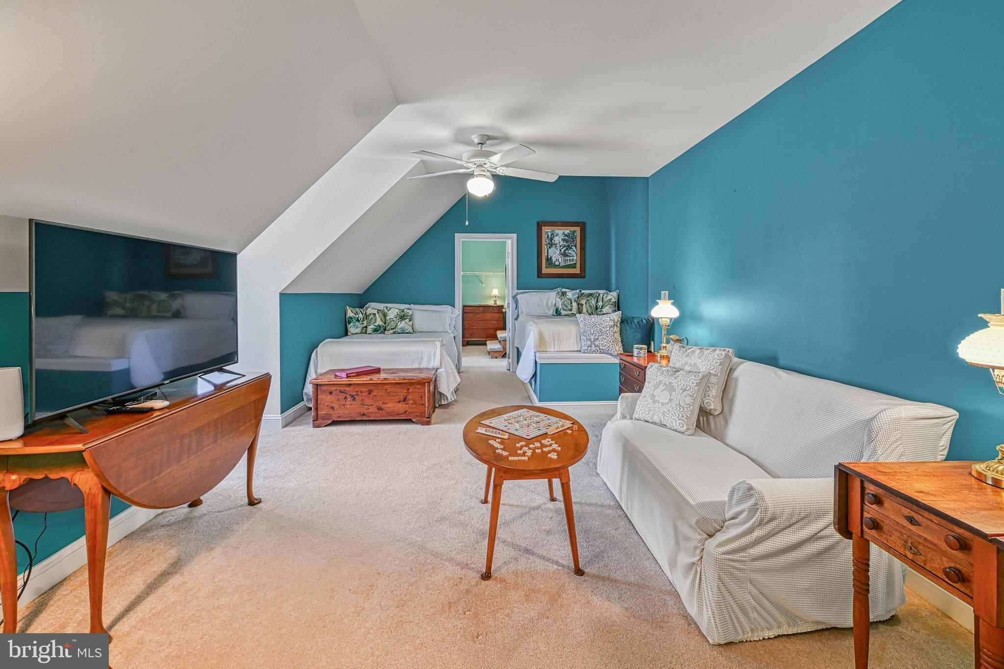 COVENANT COVE - Residential