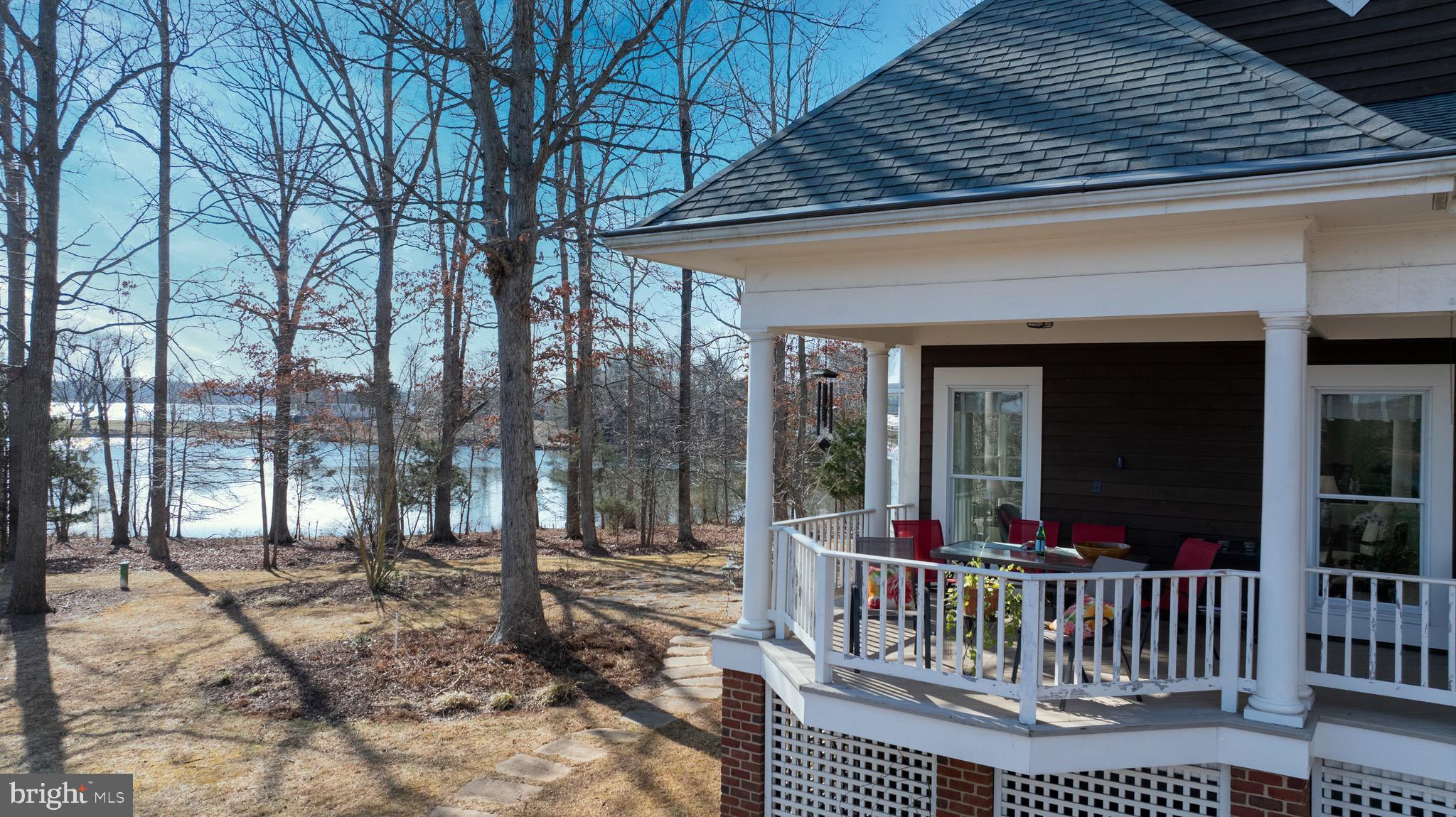 COVENANT COVE - Residential