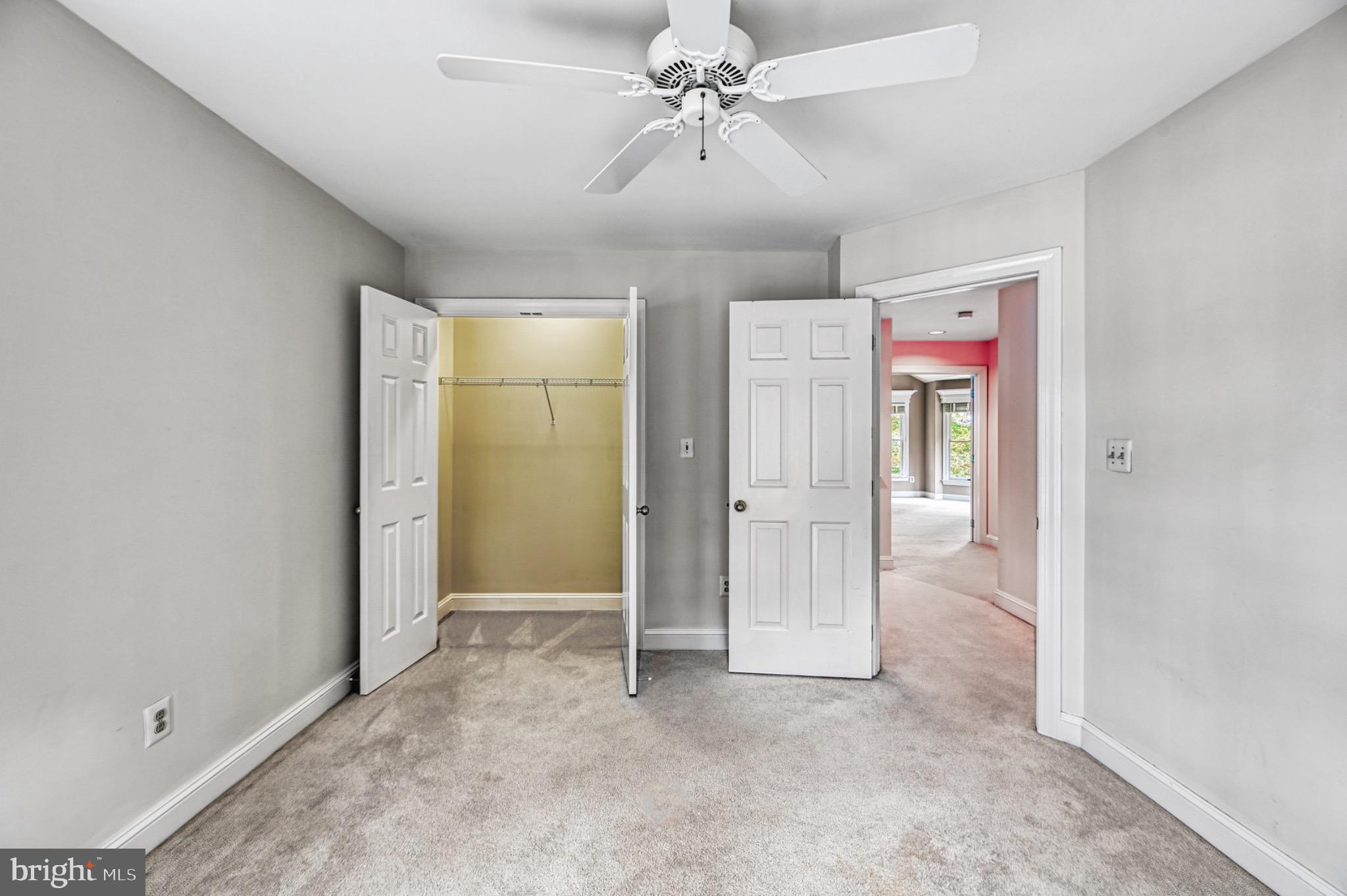 COVENANT COVE - Residential