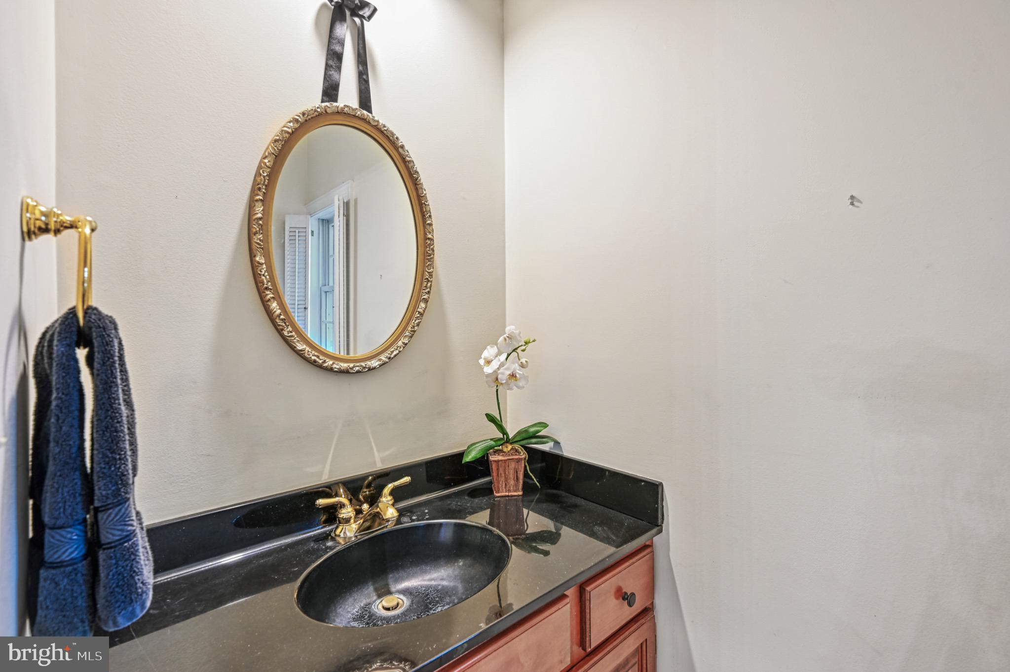 COVENANT COVE - Residential