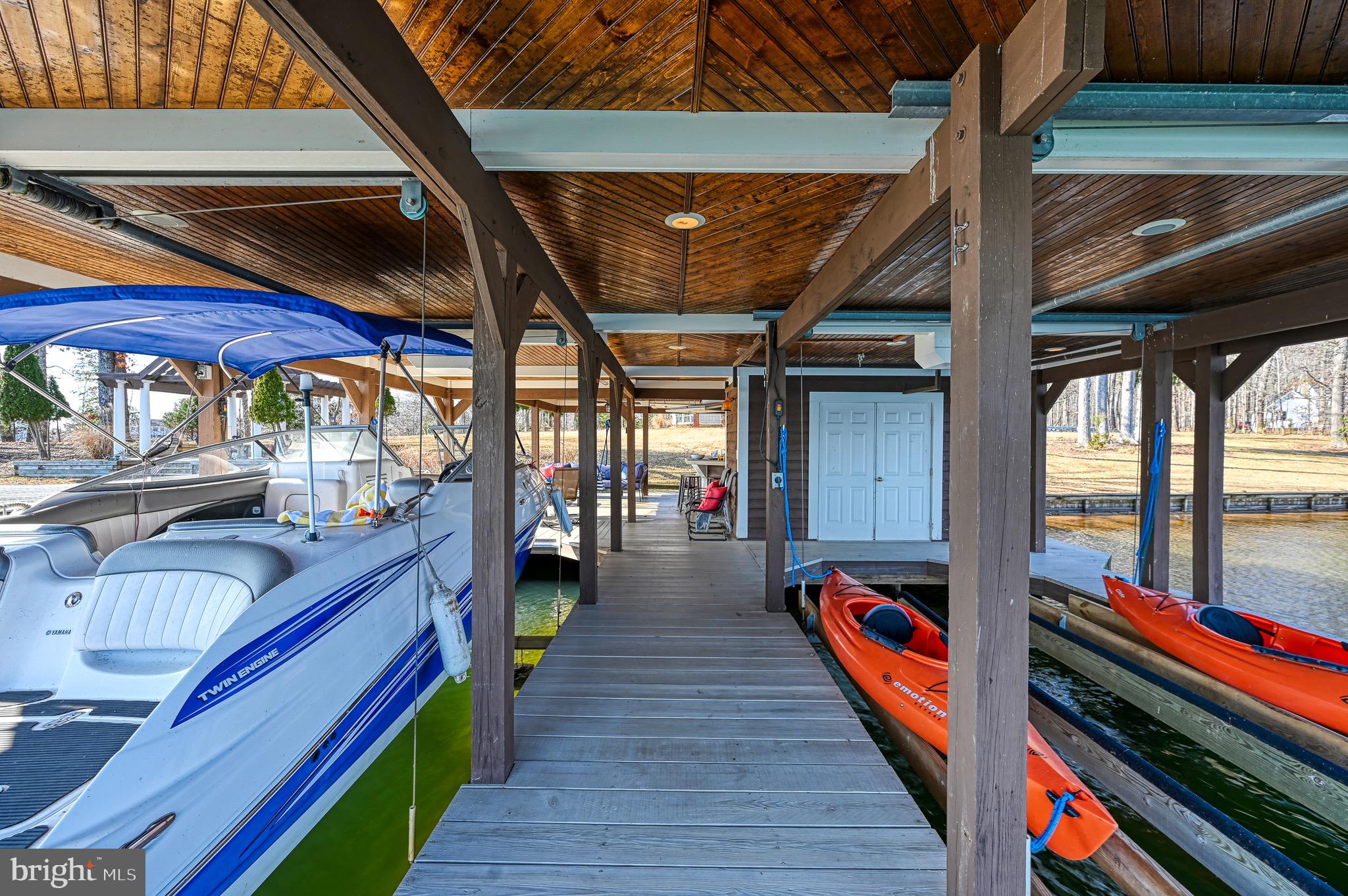 COVENANT COVE - Residential