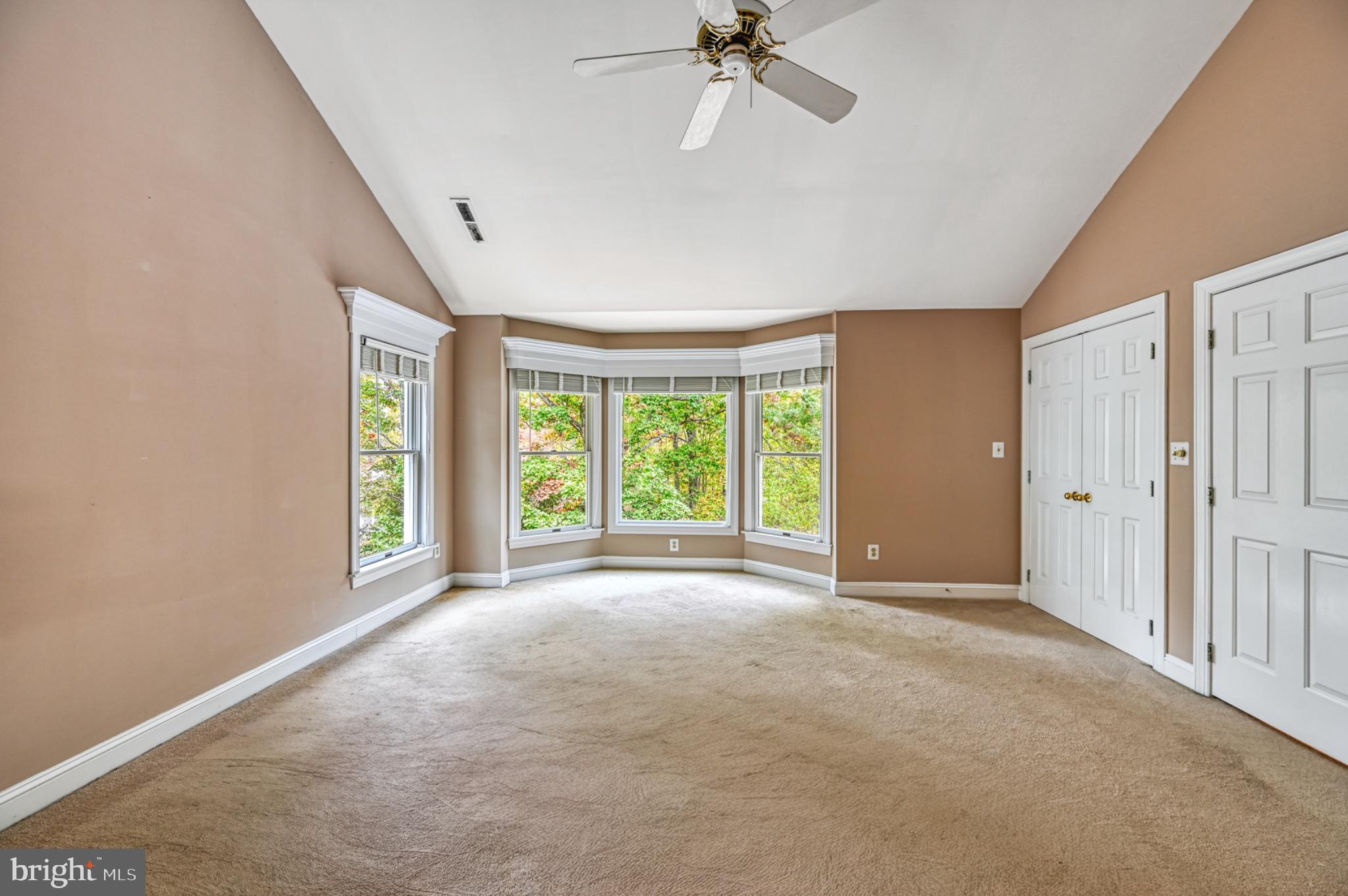 COVENANT COVE - Residential