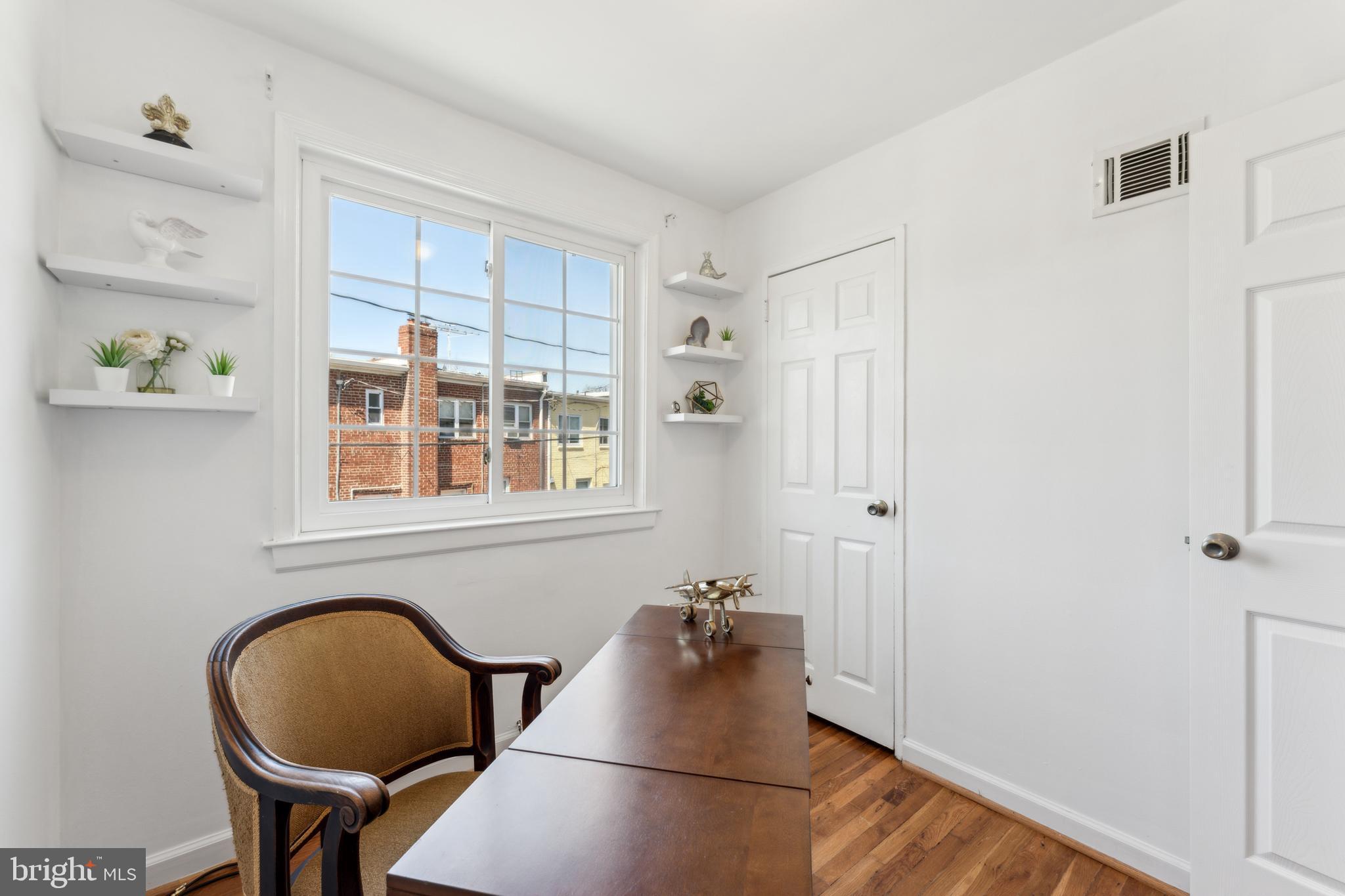 HUME SPRINGS - Residential