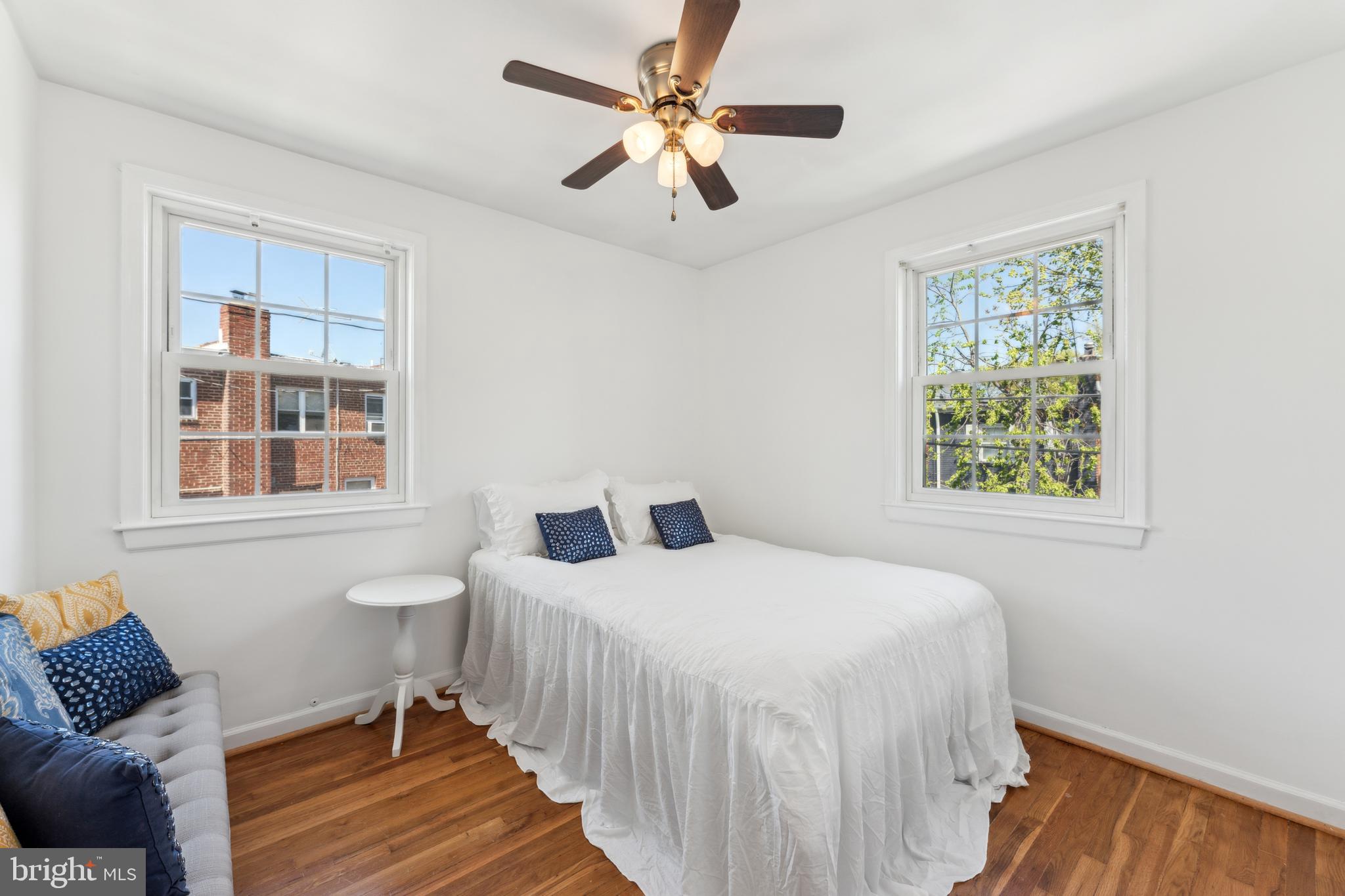 HUME SPRINGS - Residential