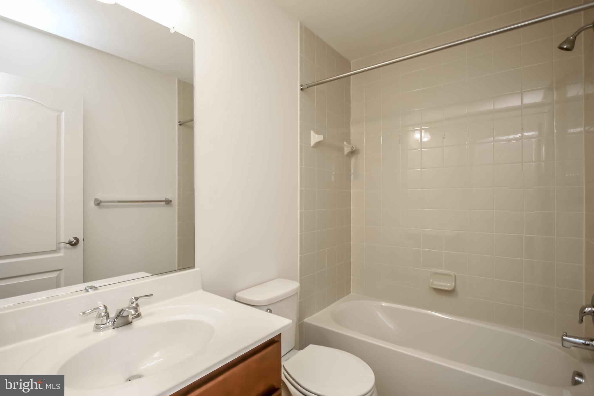 JACOBS FOREST - Residential Lease