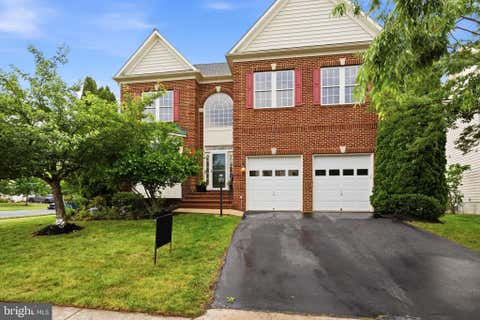 Homes For Sale - 42115 Pepperbush Place<br/> ALDIE, VA 20105