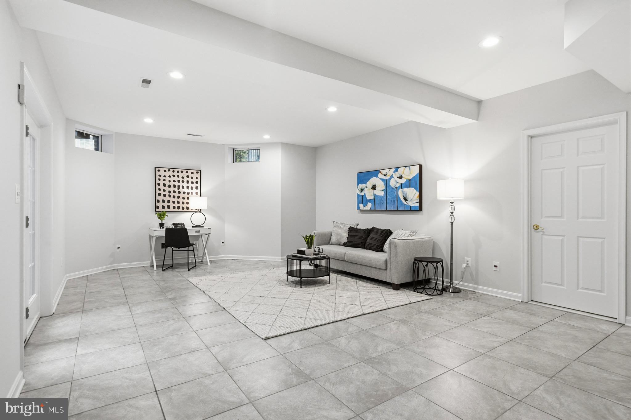 STONE RIDGE NORTH - Residential