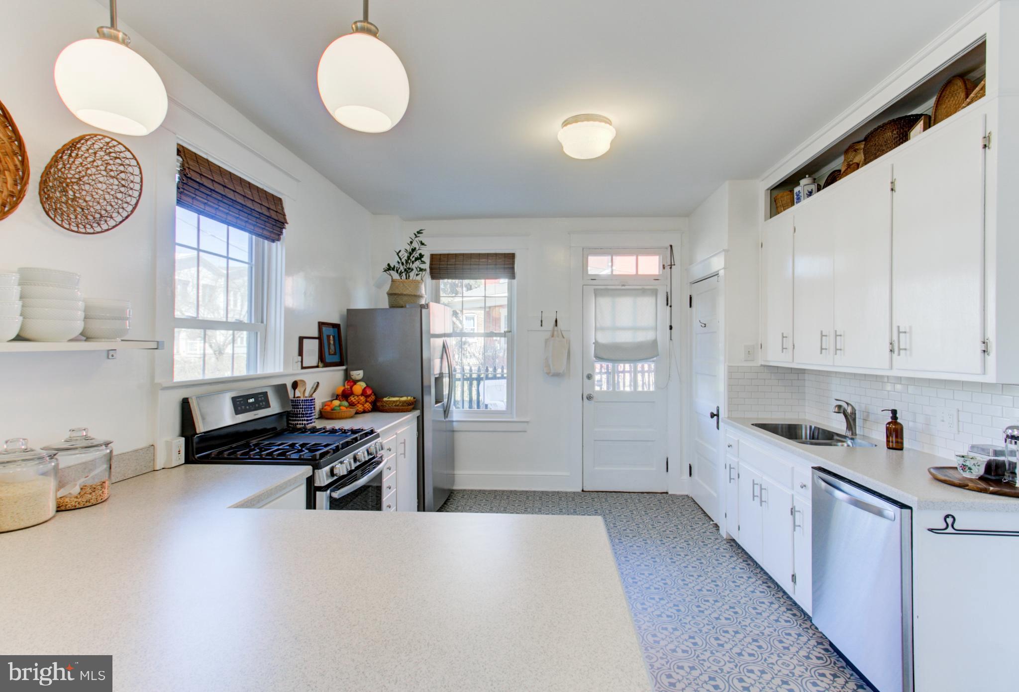 LANCASTER - Residential