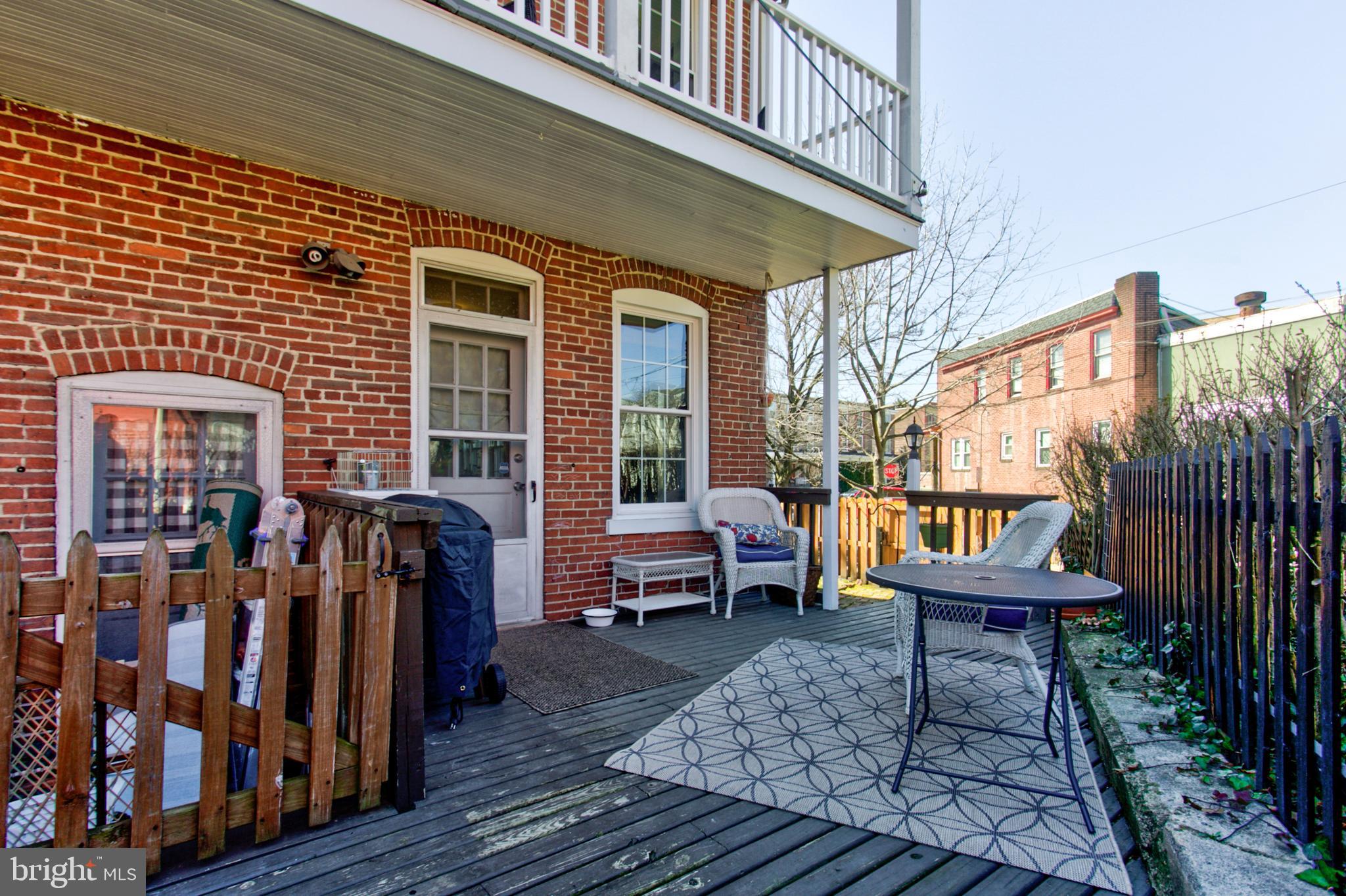 LANCASTER - Residential