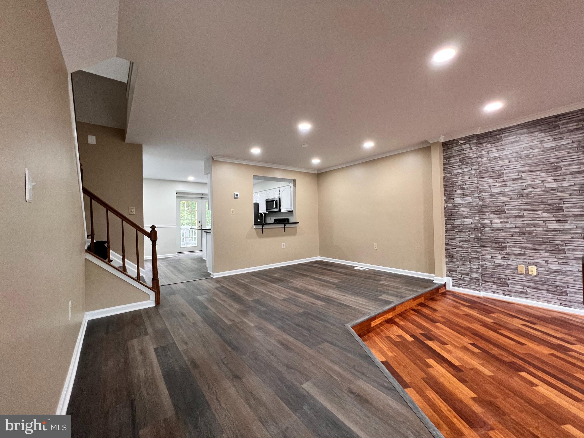 HERITAGE ESTATES - Residential Lease