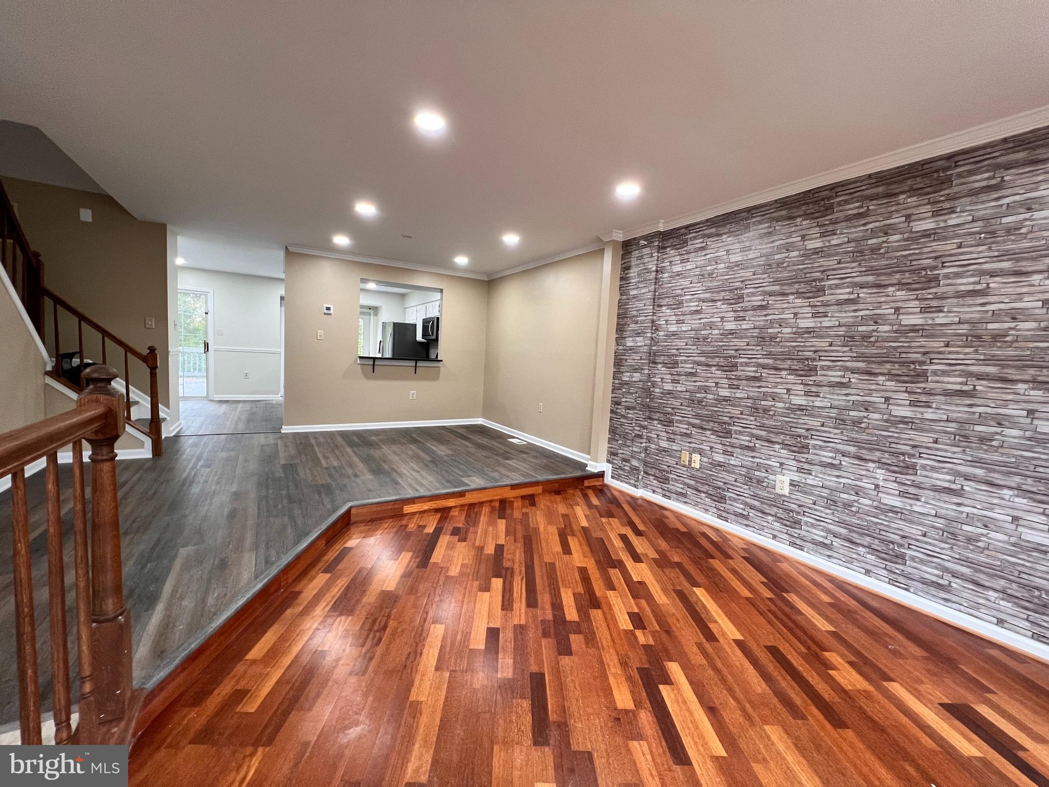 HERITAGE ESTATES - Residential Lease