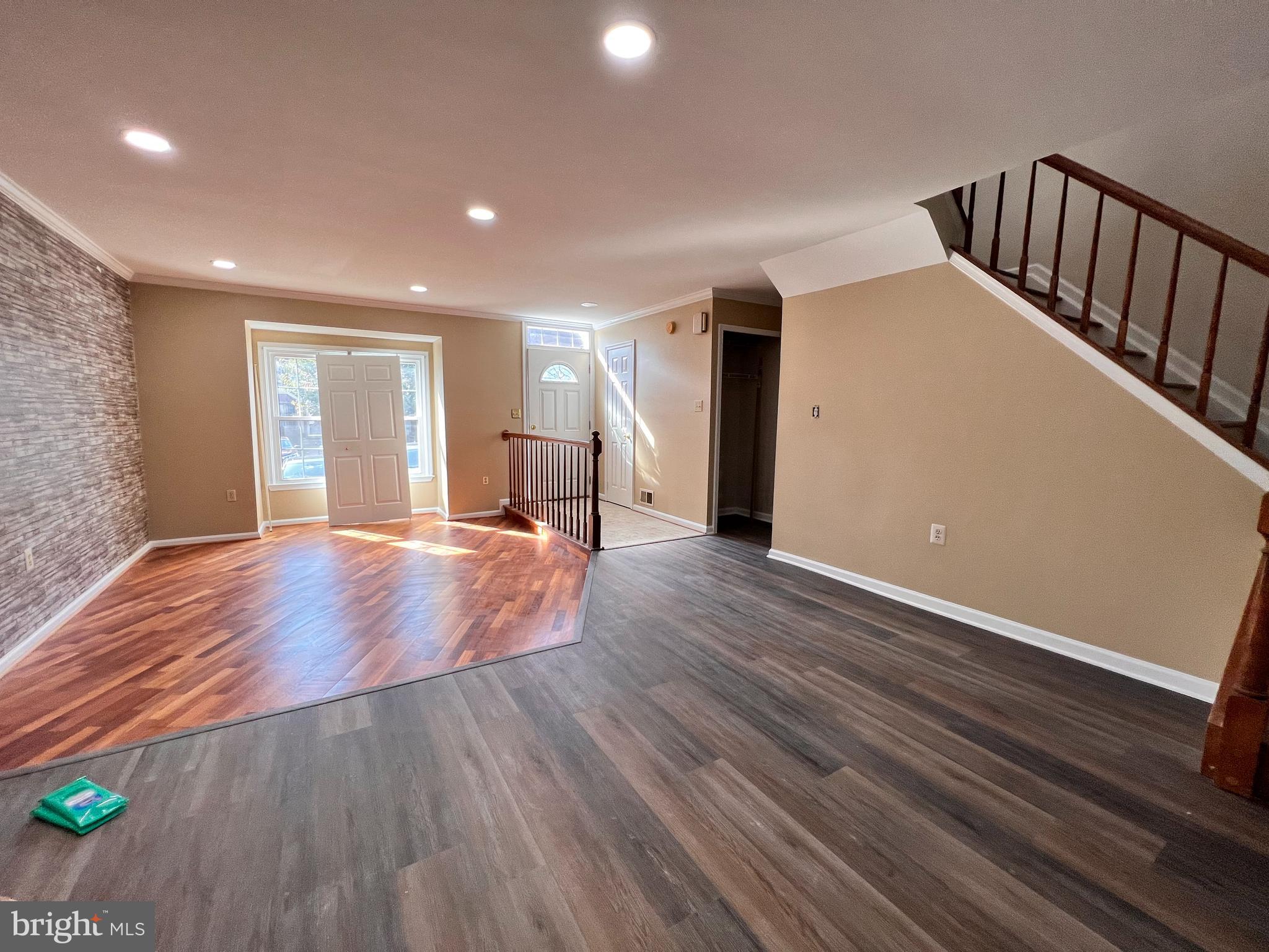 HERITAGE ESTATES - Residential Lease