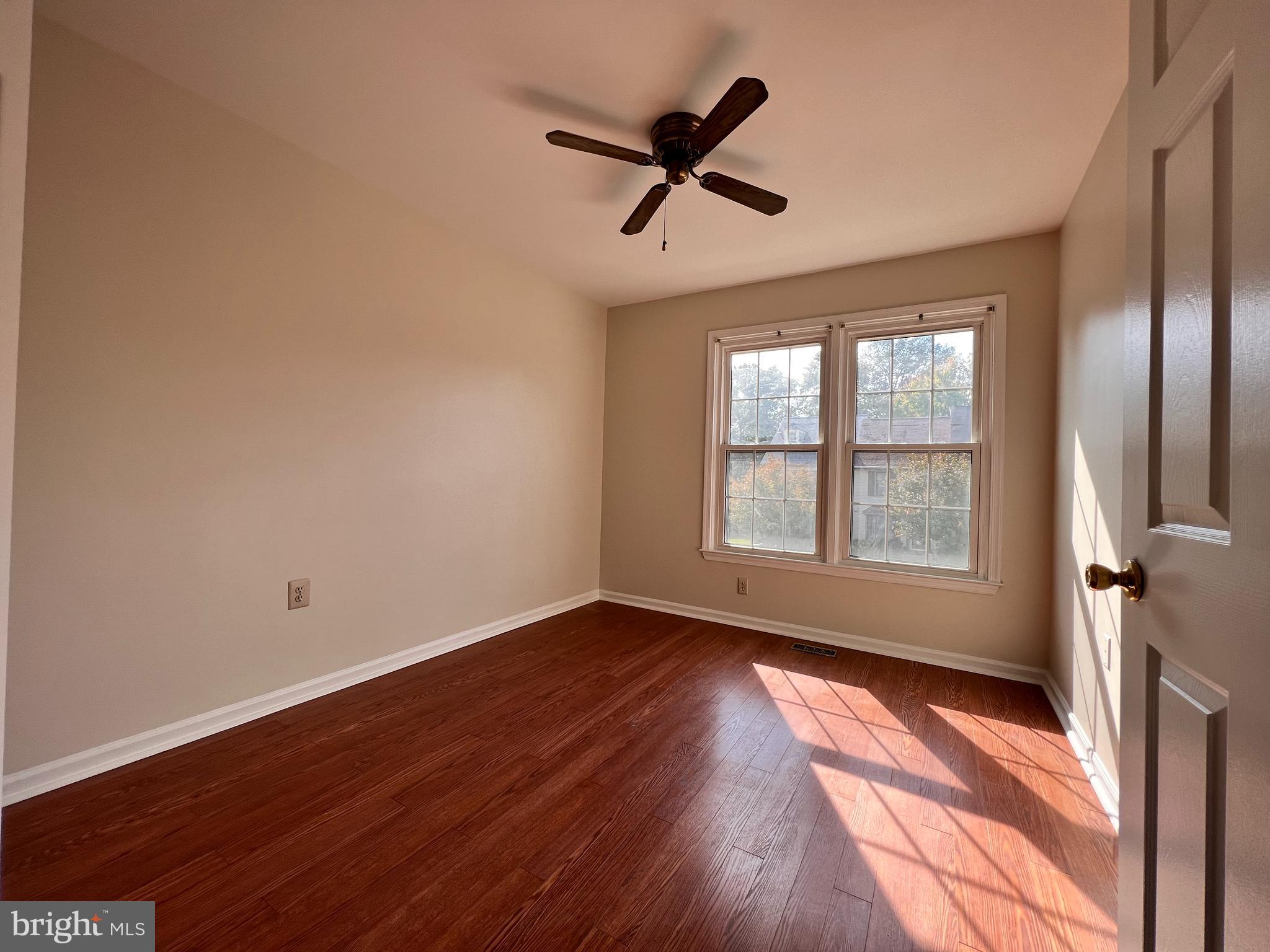 HERITAGE ESTATES - Residential Lease