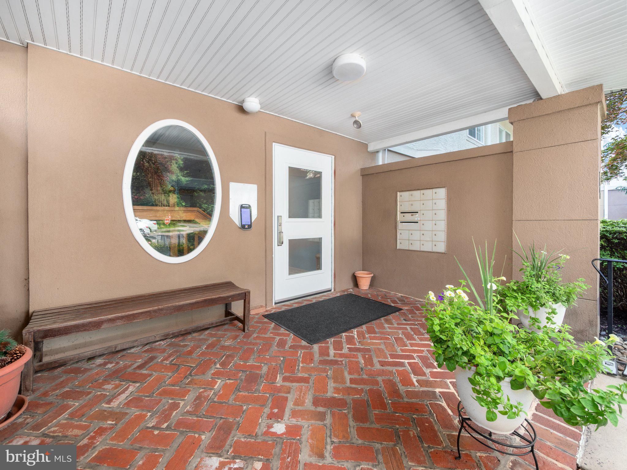 103 PAOLI POINTE DRIVE 103-G