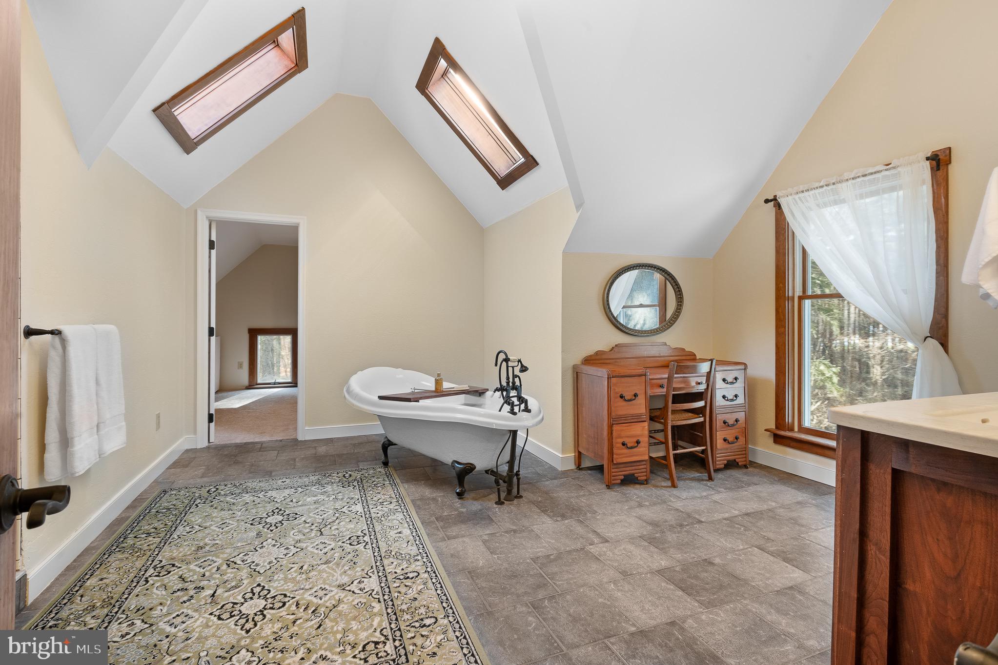 HOPE VALLEY HILLS - Residential