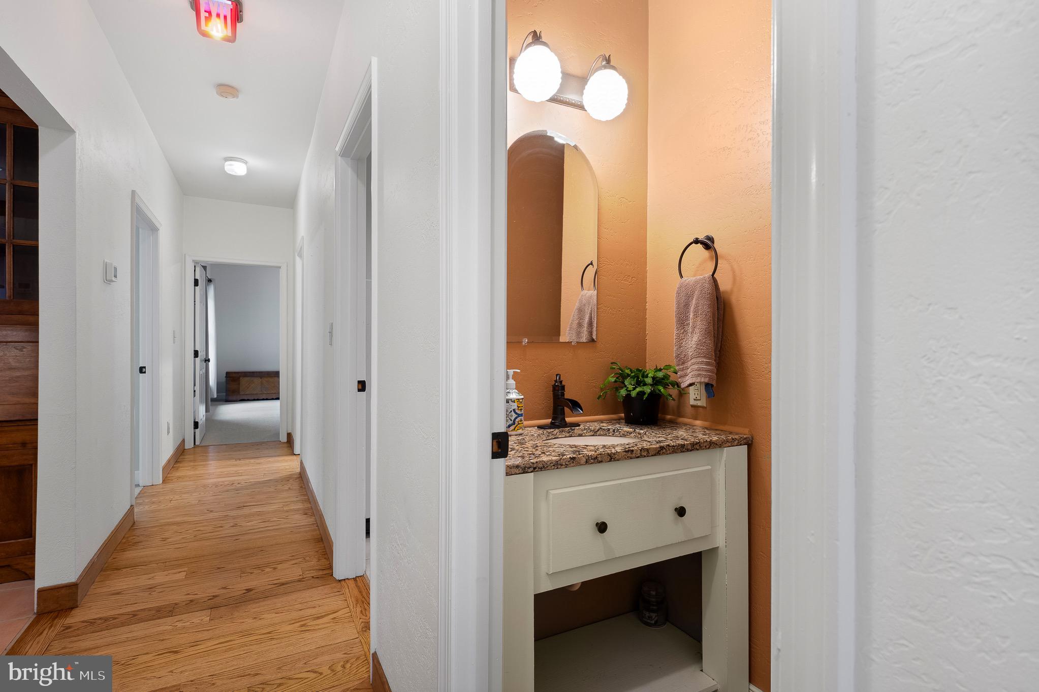 HOPE VALLEY HILLS - Residential