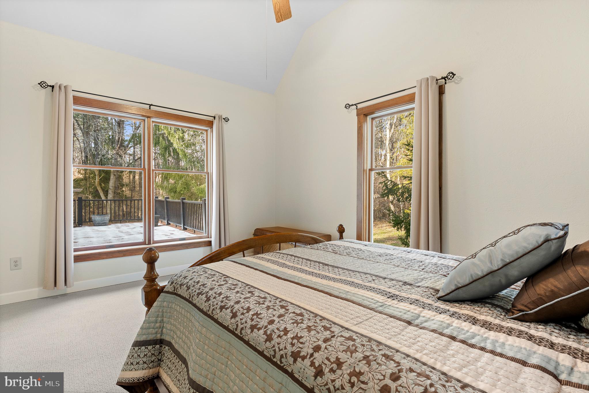 HOPE VALLEY HILLS - Residential