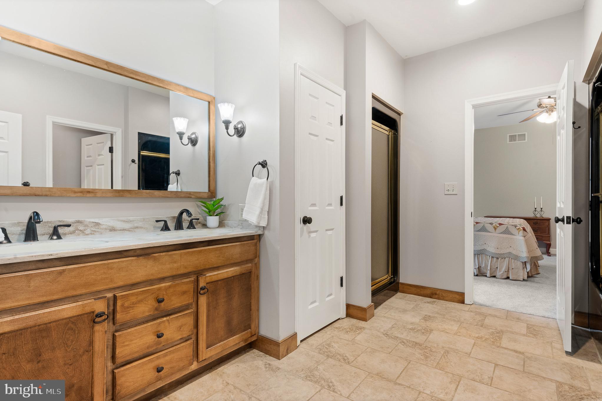 HOPE VALLEY HILLS - Residential