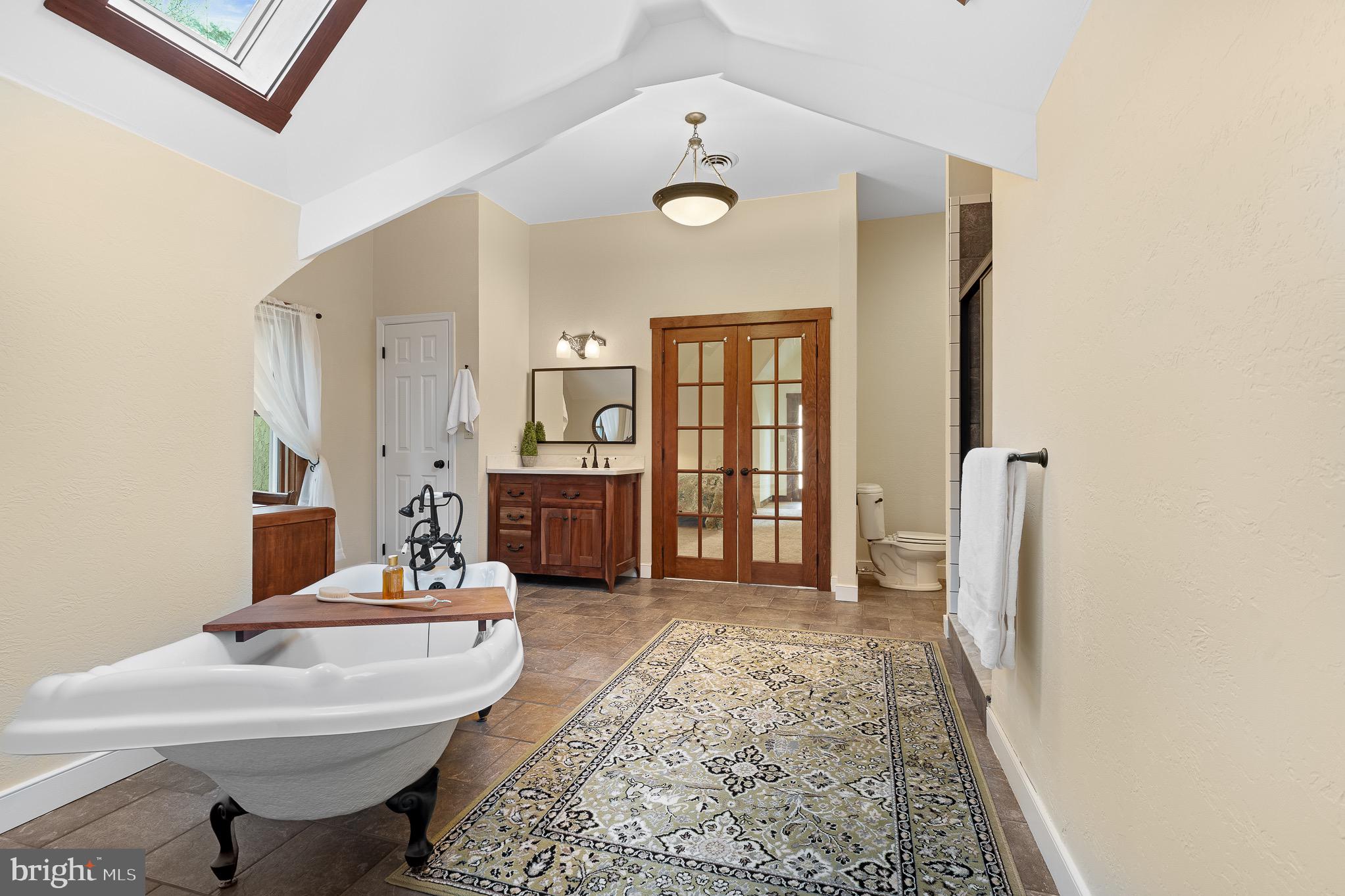 HOPE VALLEY HILLS - Residential