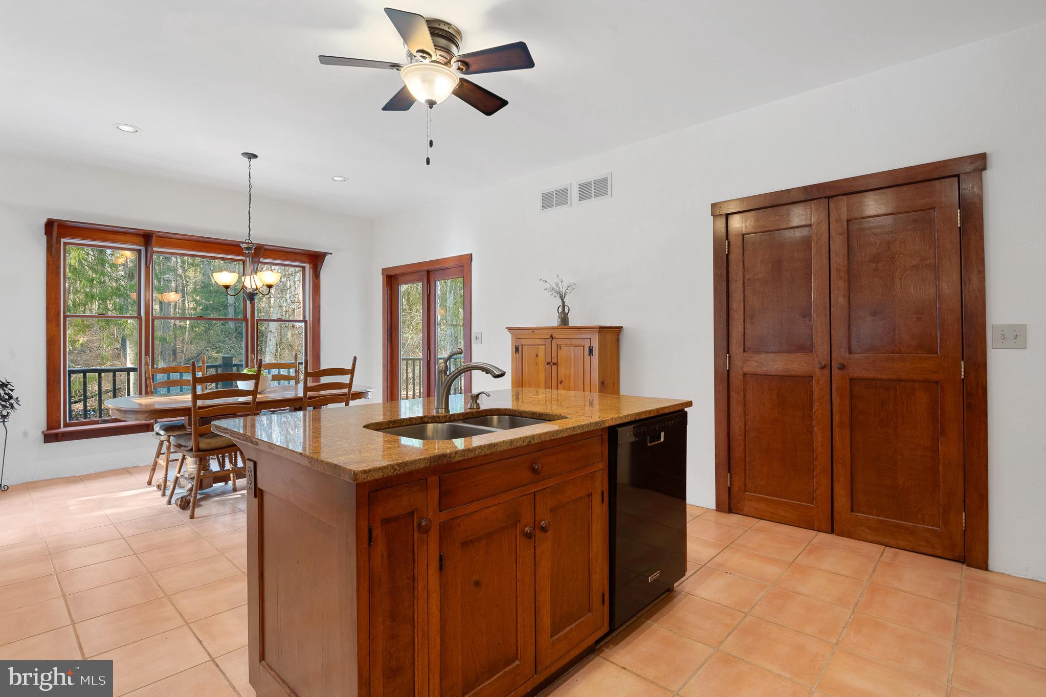 HOPE VALLEY HILLS - Residential