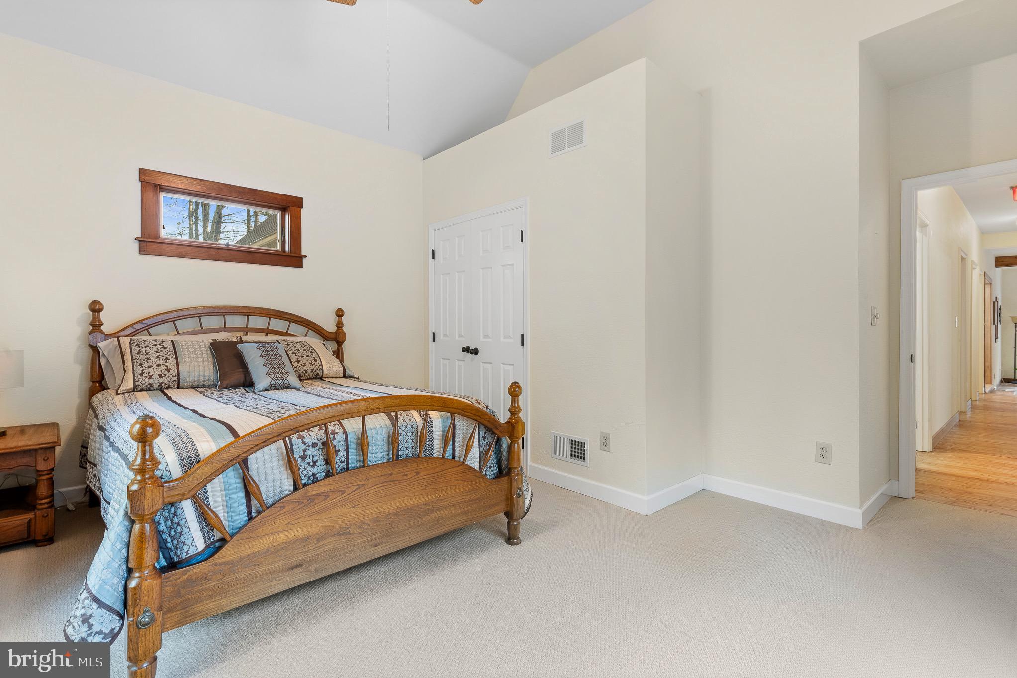 HOPE VALLEY HILLS - Residential