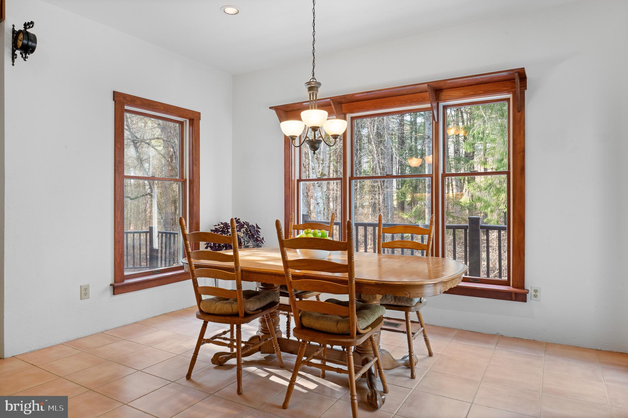 HOPE VALLEY HILLS - Residential