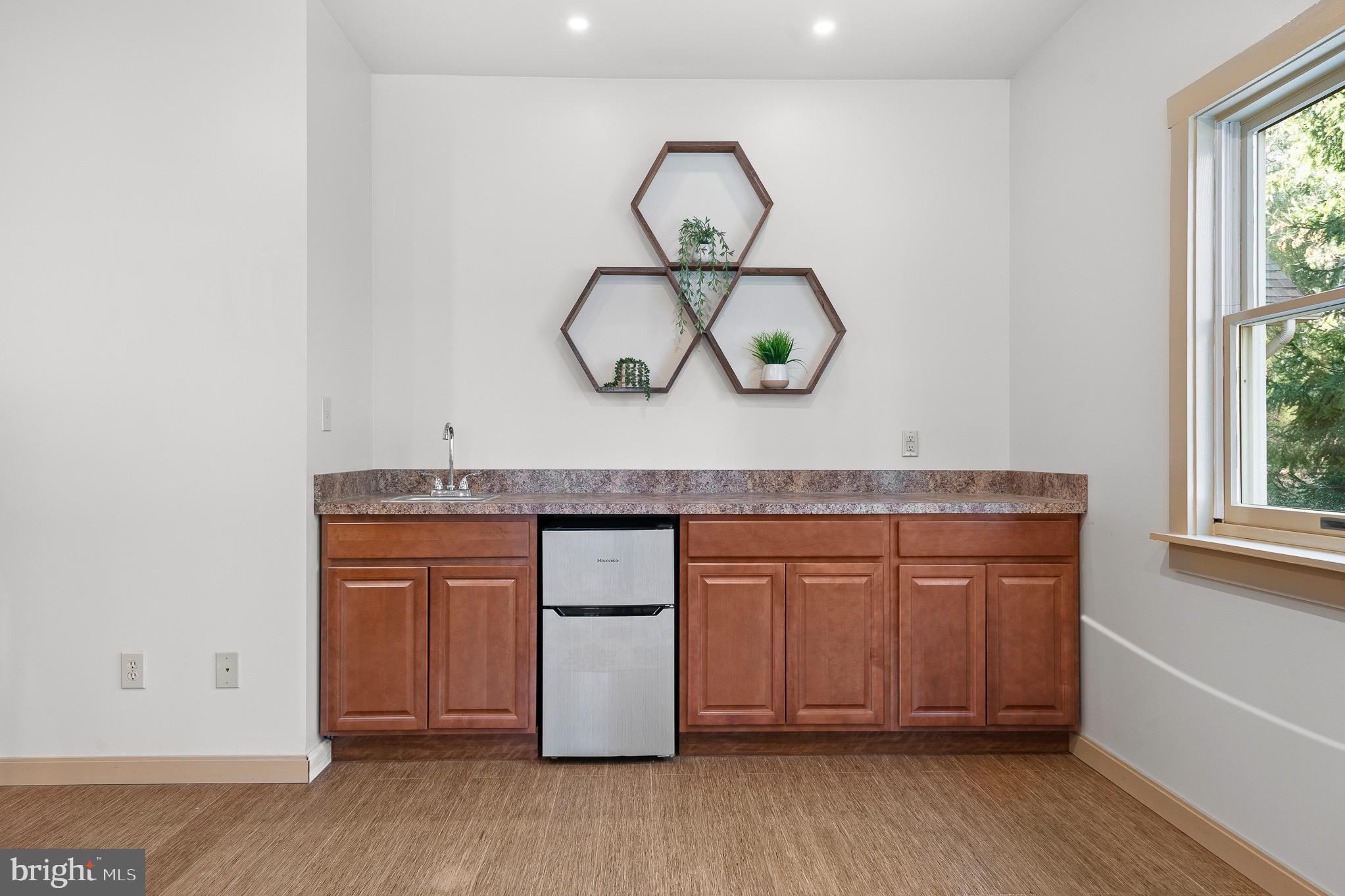 HOPE VALLEY HILLS - Residential