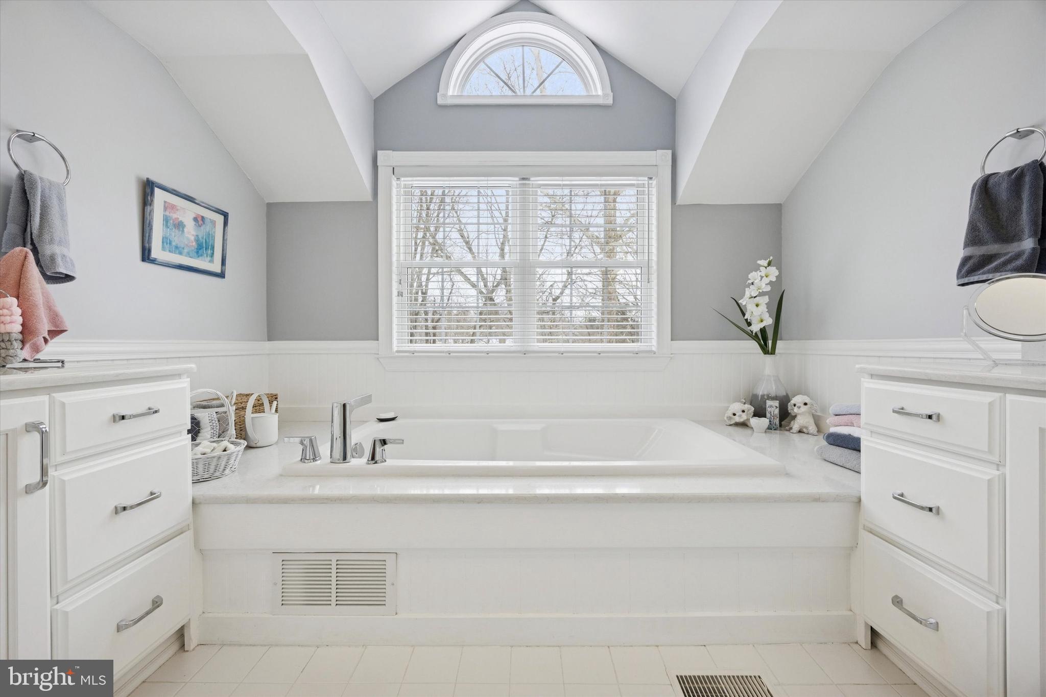 PHEASANT RUN - Residential