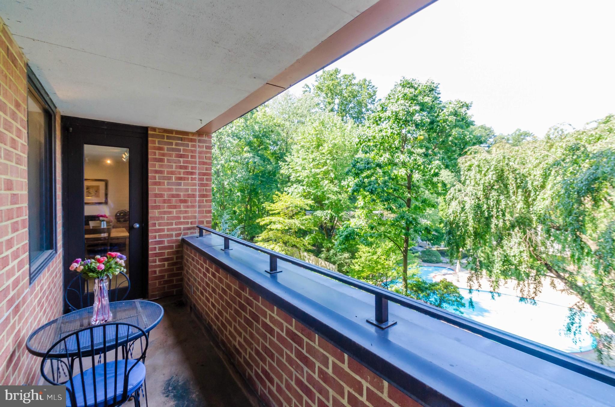 CROSS KEYS - Residential