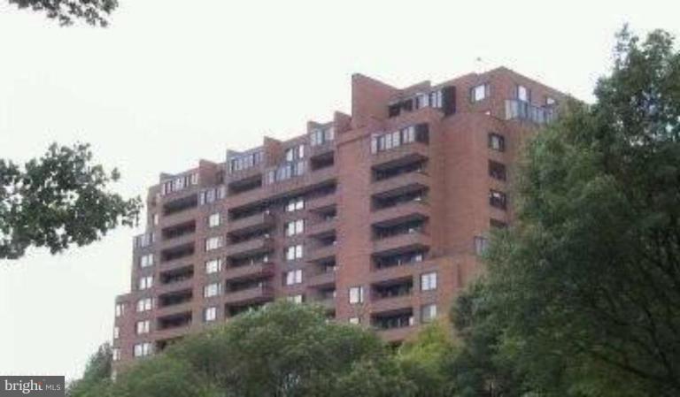 CROSS KEYS - Residential