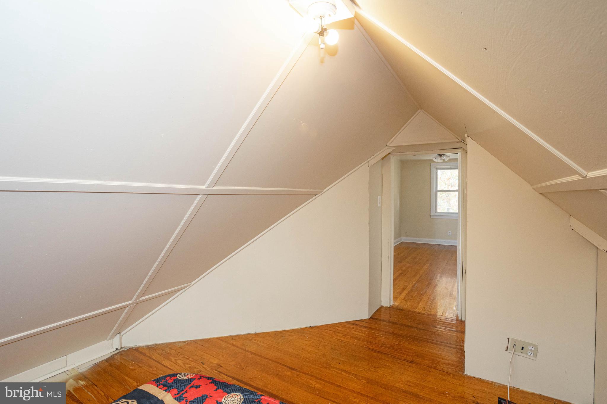 WES THILLS - Residential