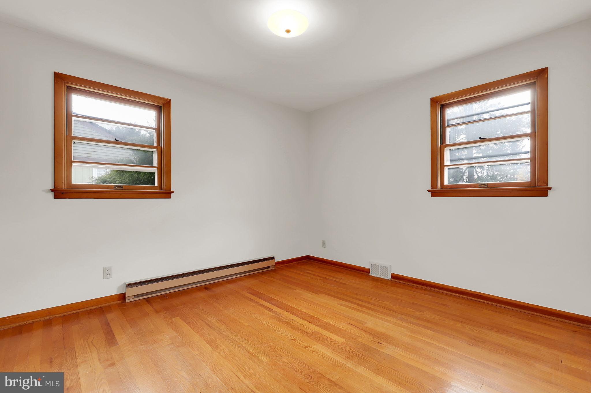 TAMMANY MANOR - Residential