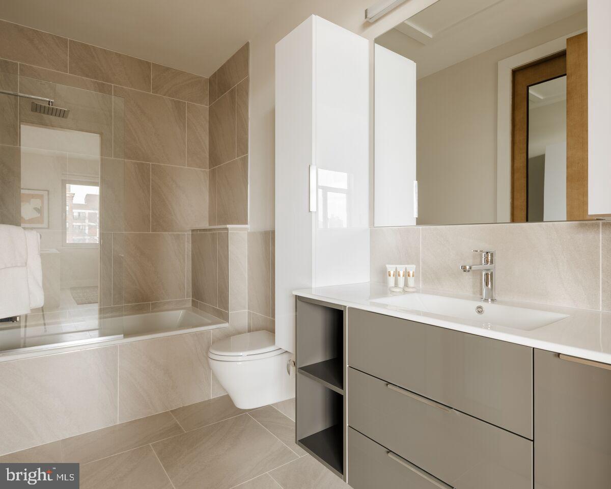 OLD CITY - Residential Lease