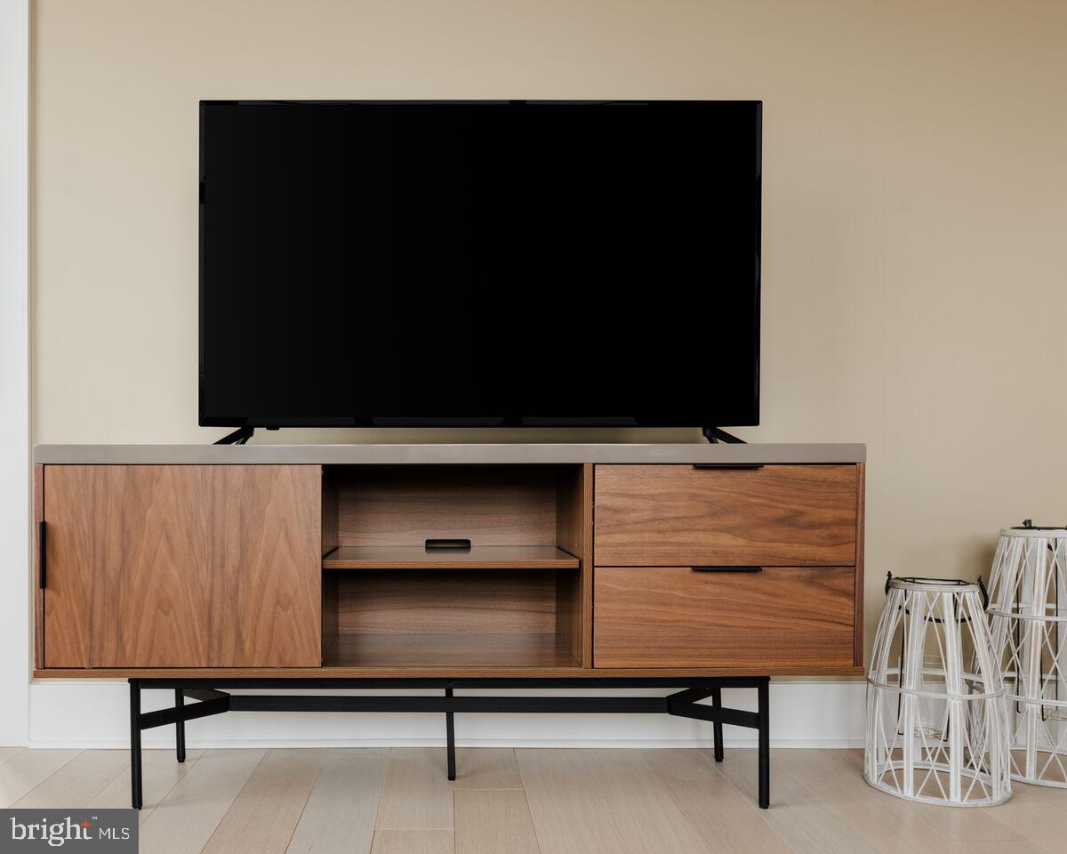 OLD CITY - Residential Lease