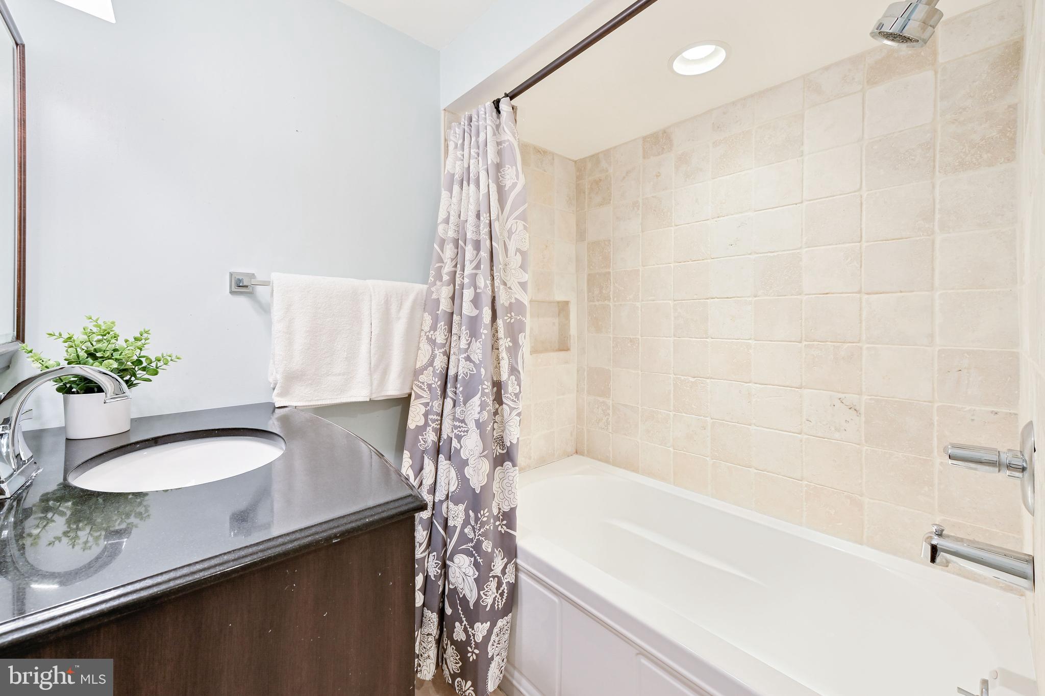 UPPER FELLS POINT - Residential