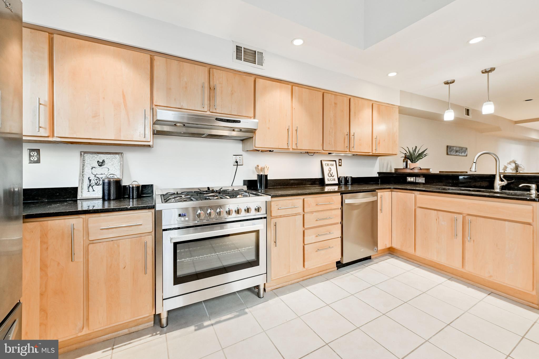 UPPER FELLS POINT - Residential