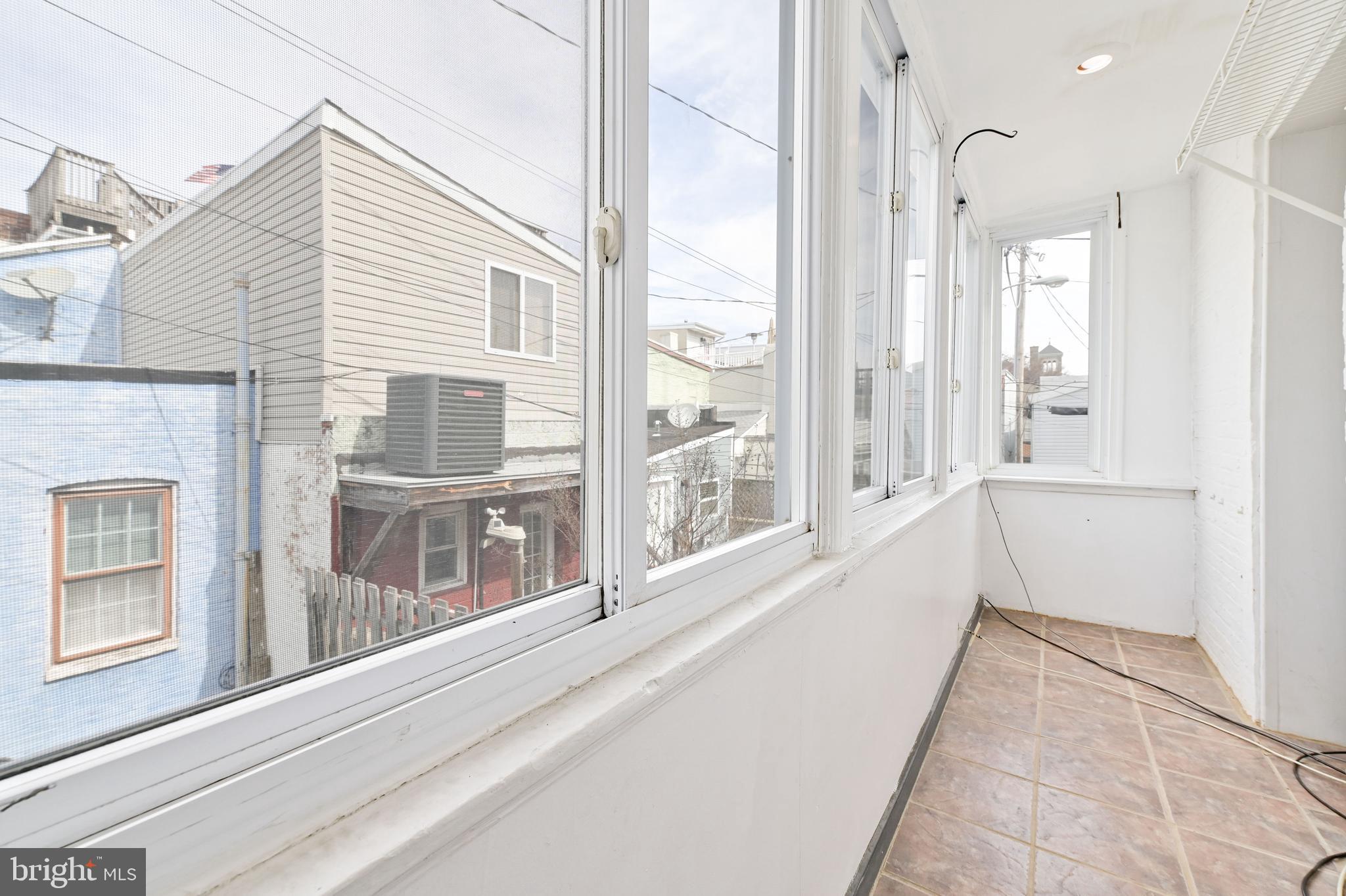 UPPER FELLS POINT - Residential