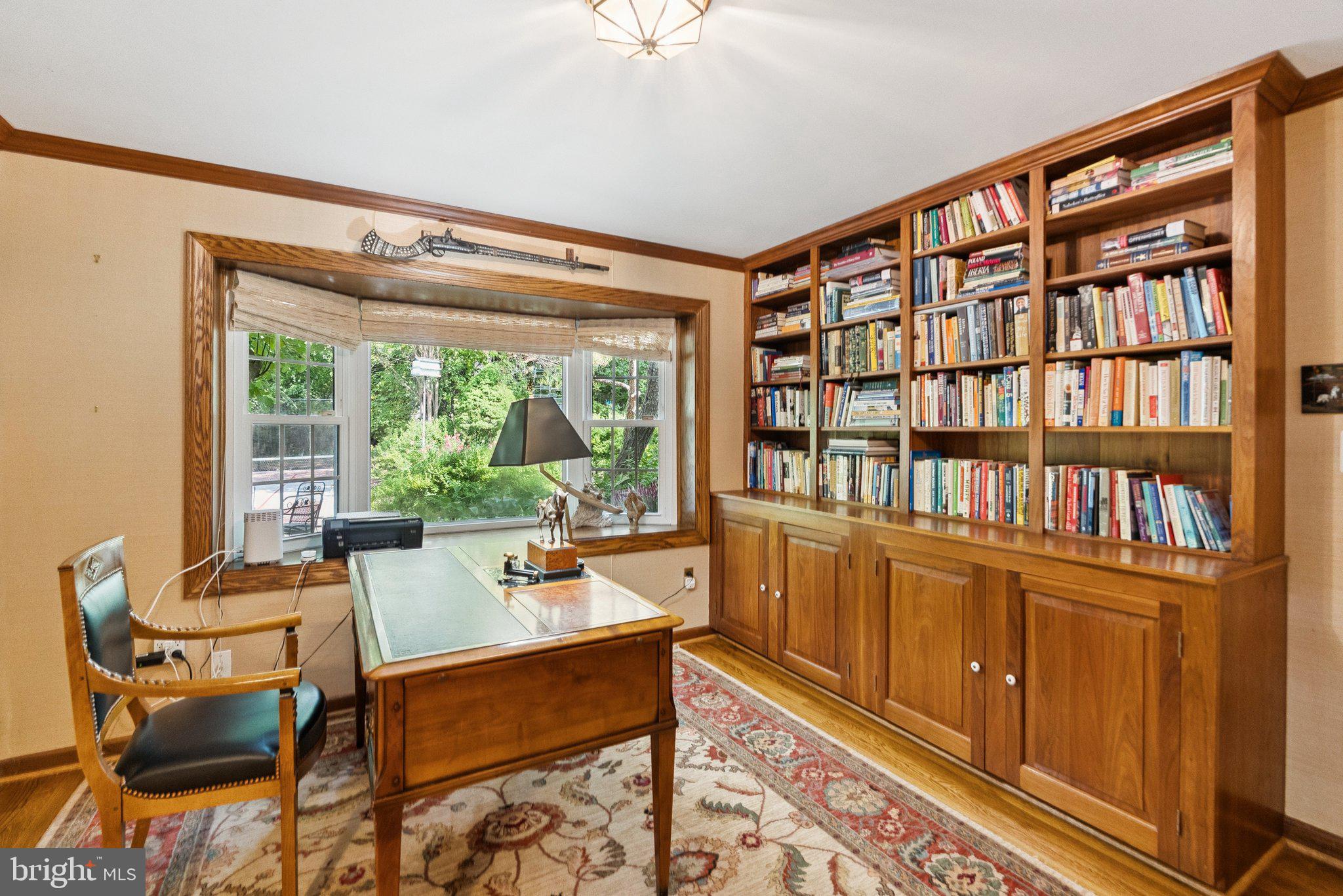 MARY KNOLLS - Residential