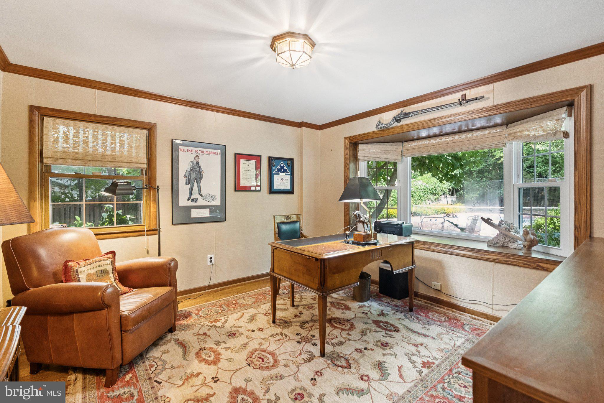 MARY KNOLLS - Residential