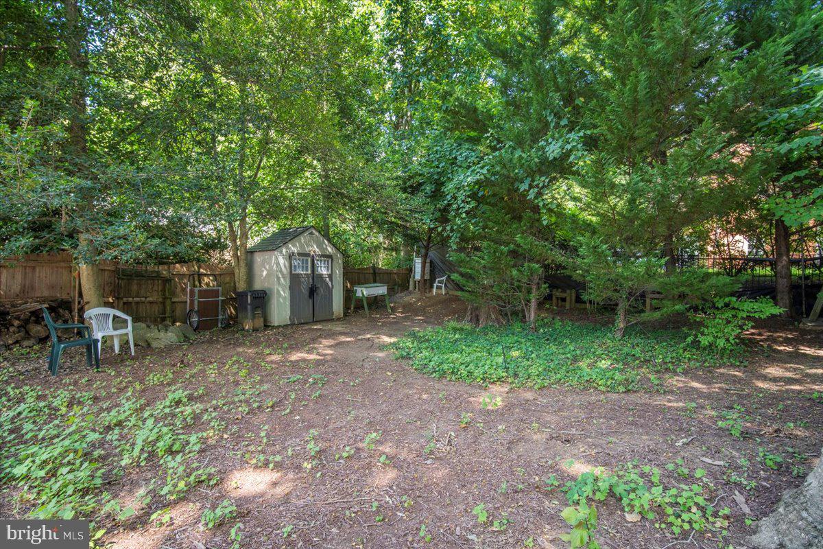 MARY KNOLLS - Residential