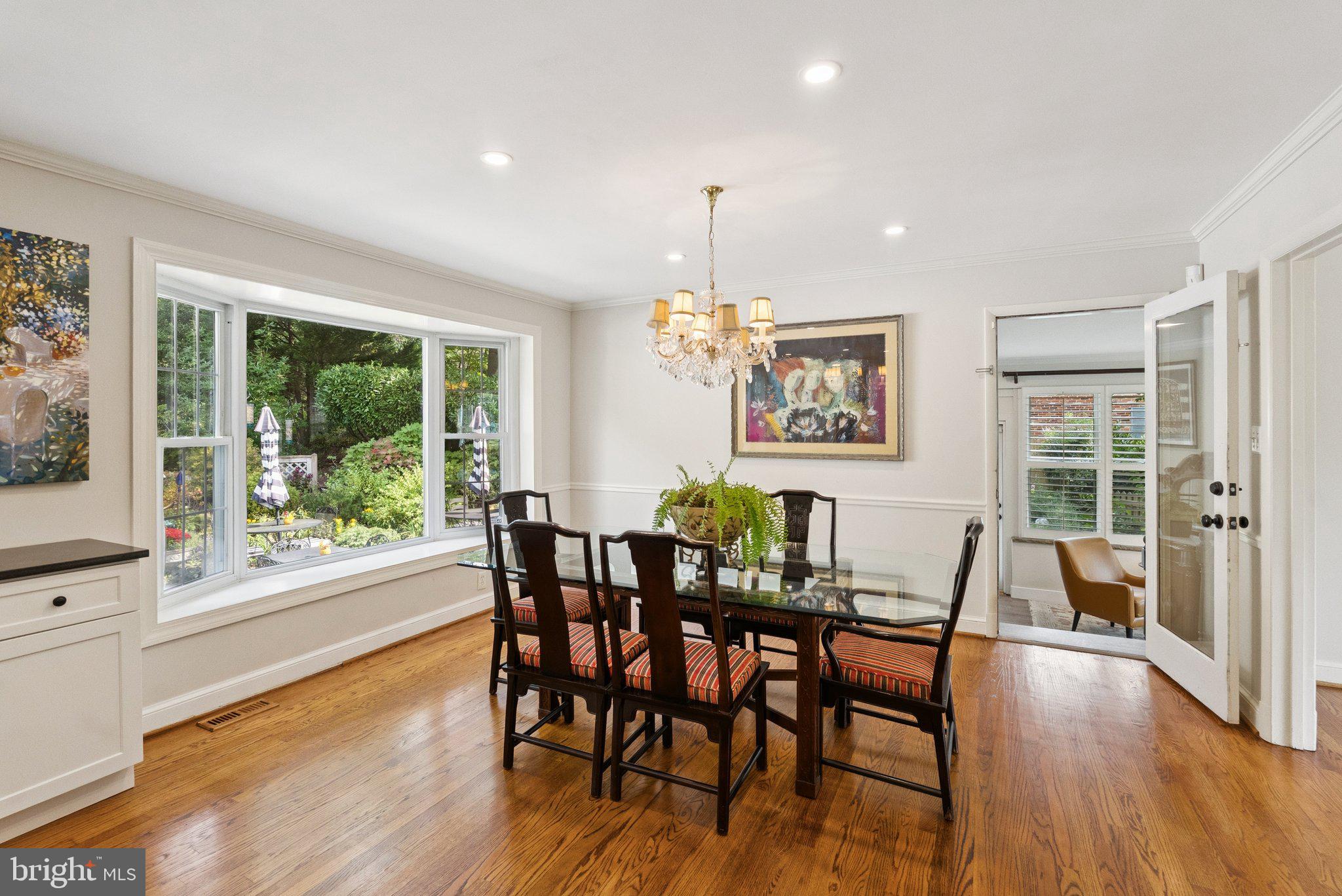 MARY KNOLLS - Residential