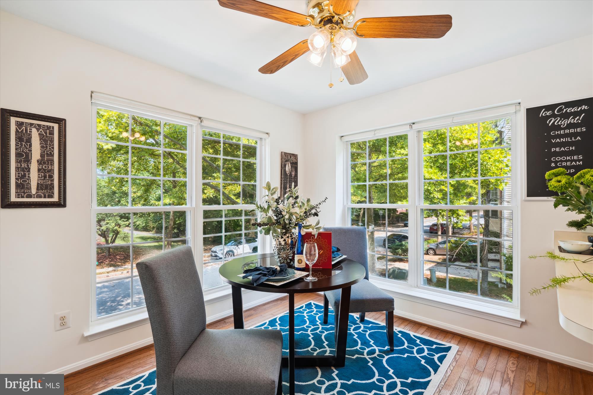 RUSSETT - Residential