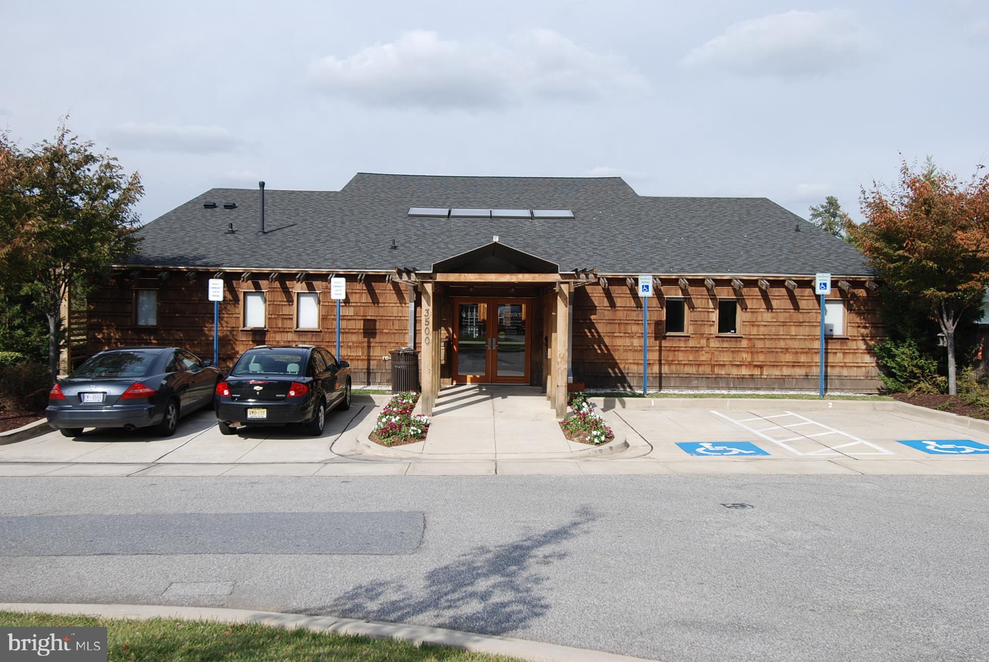 RUSSETT - Residential