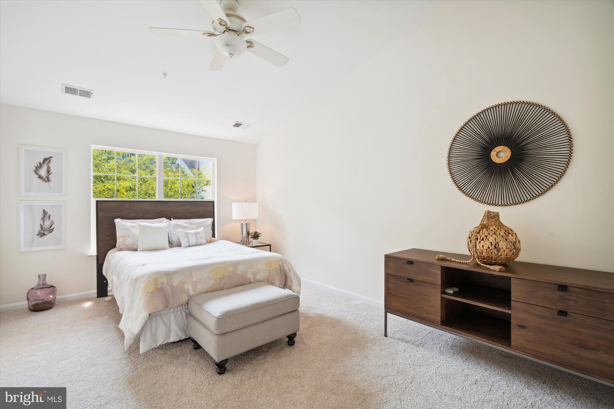 RUSSETT - Residential