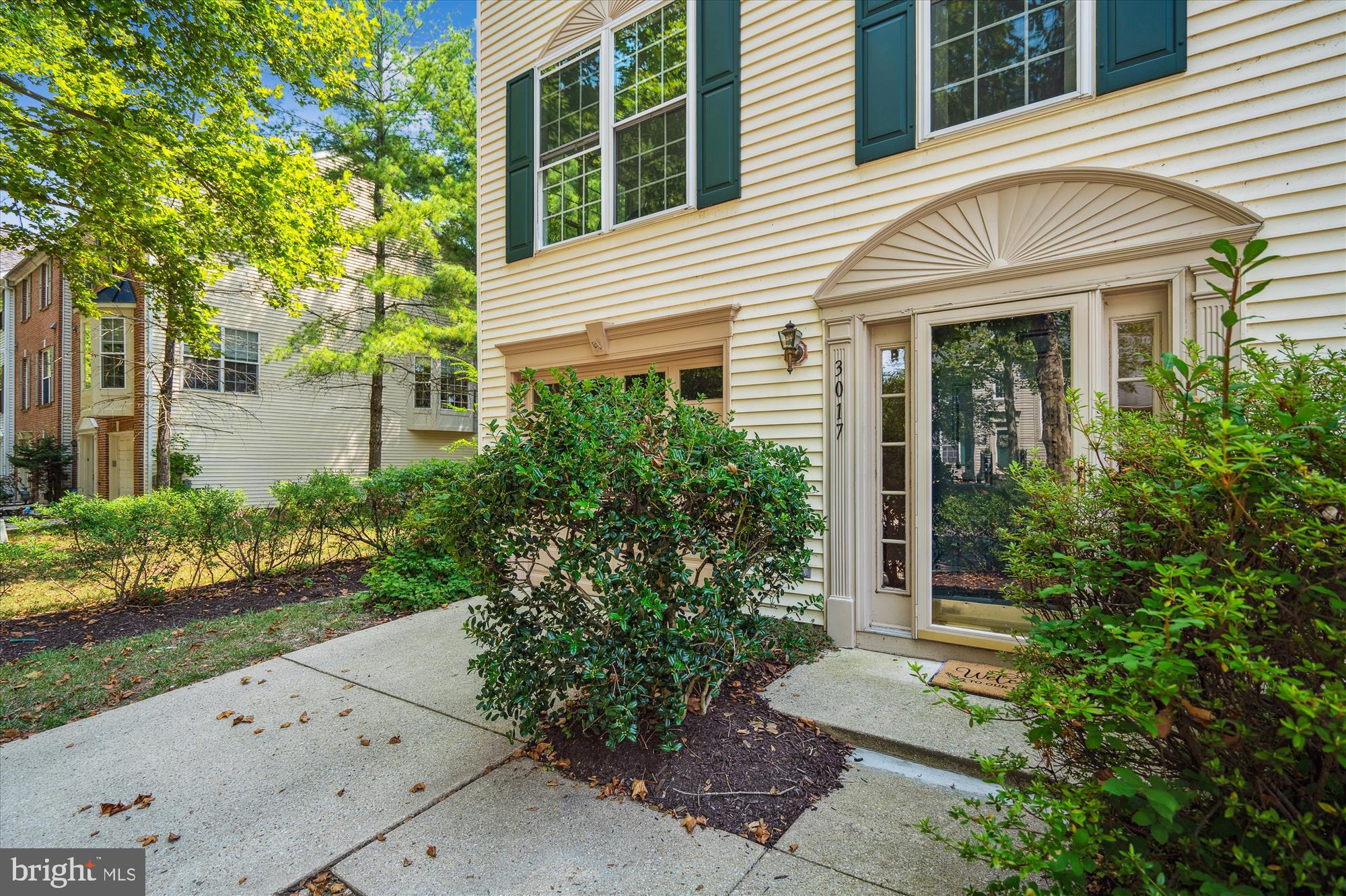 RUSSETT - Residential