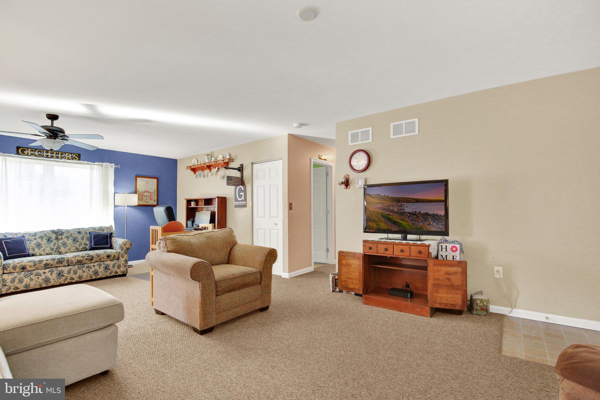 11 MEADOW DRIVE